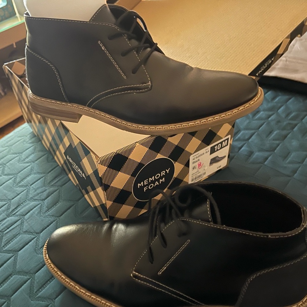 Arizona Black leather dress shoes